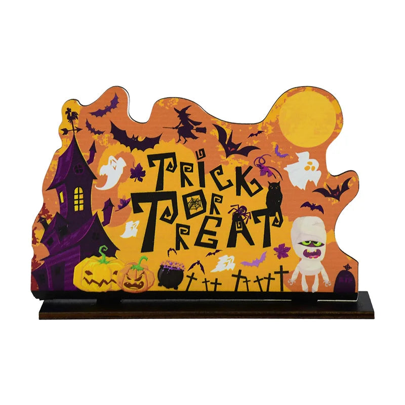 Halloween Wooden Signs & Ornaments