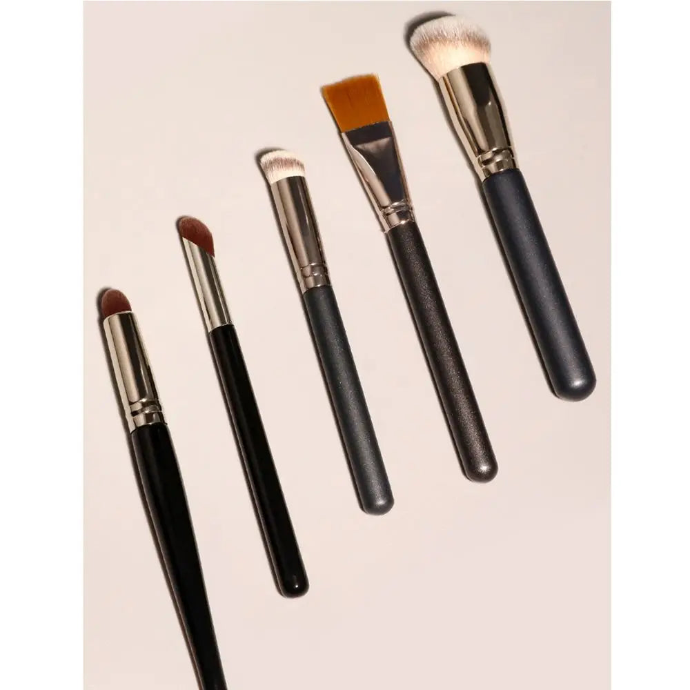 Kabuki Makeup Brush – Face & Eyes