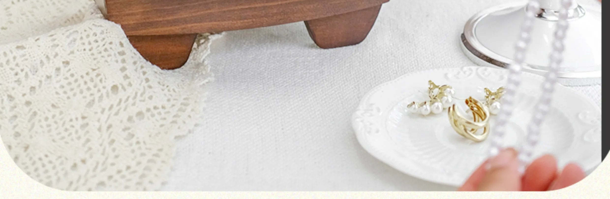 Luxury Wooden Jewelry Storage Box