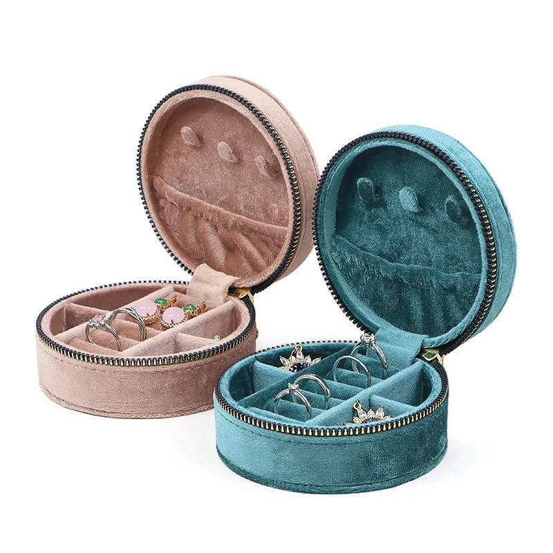 Exquisite Jewelry Organizer with Flip Cover