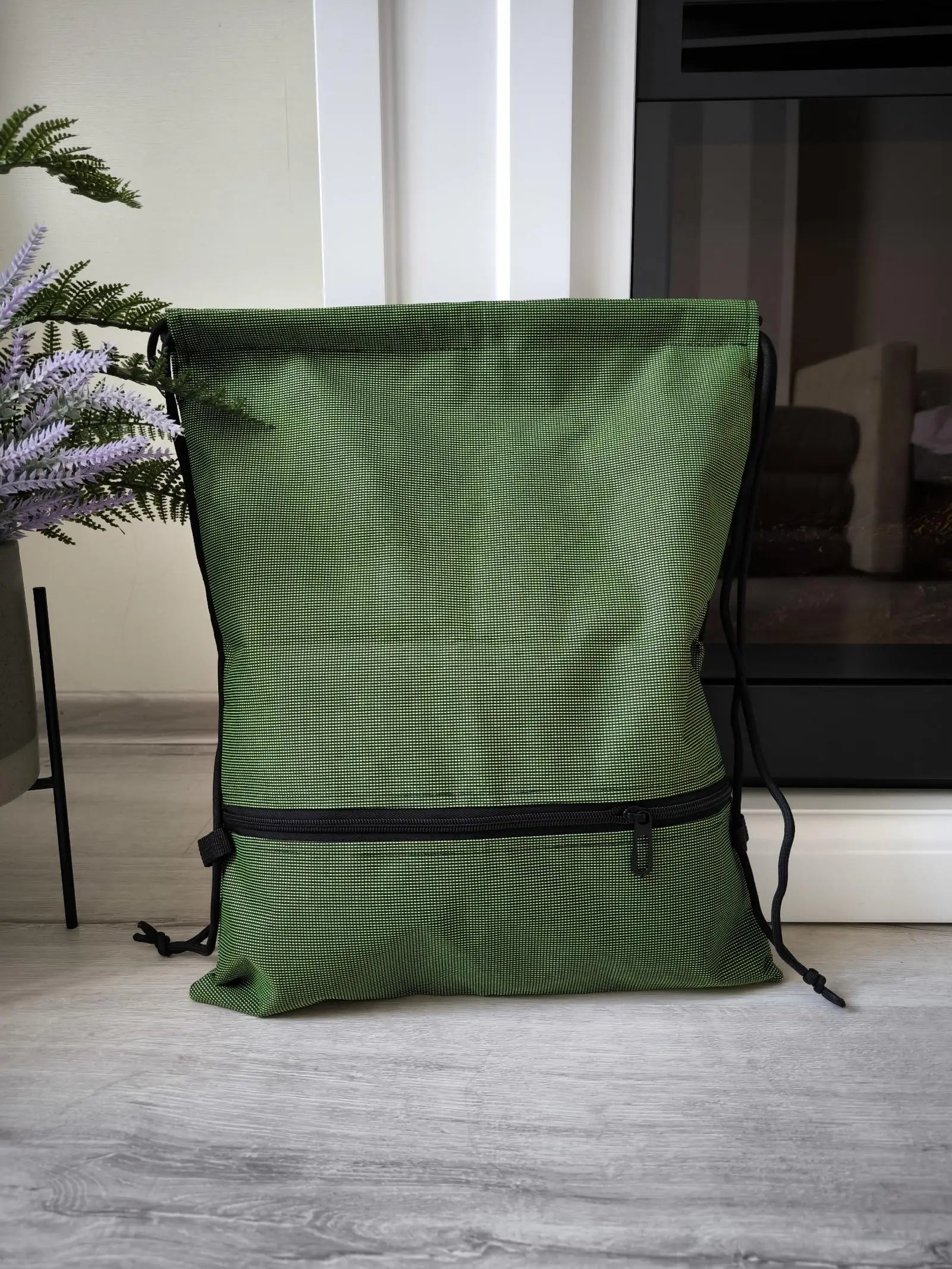 Foldable Drawstring Backpack – Lightweight Unisex