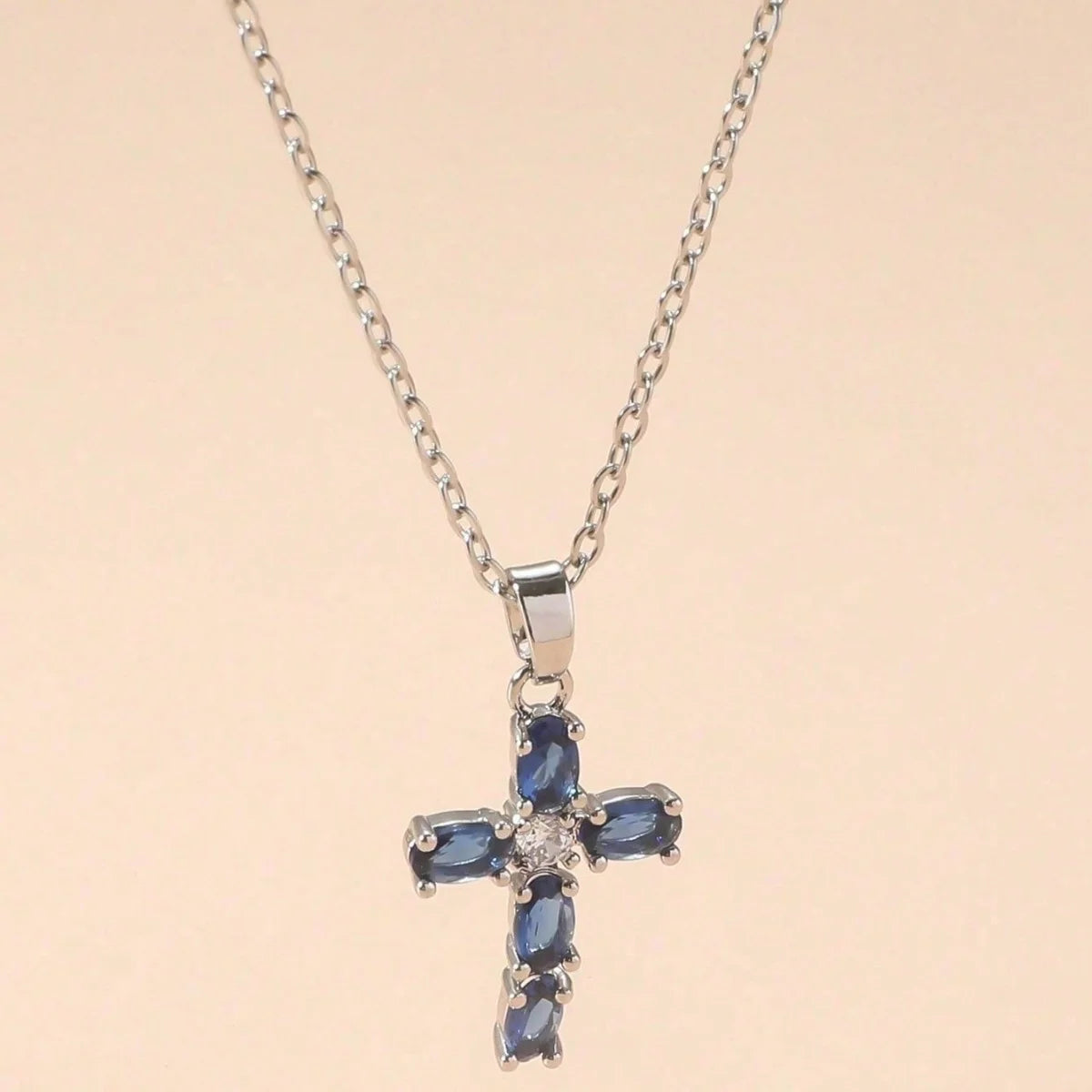 Elegant Cross Pendant Jewelry